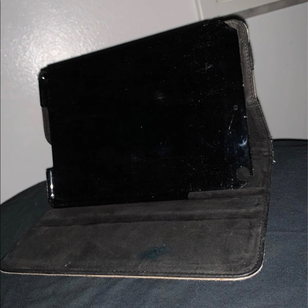 iPad Mini 1st Generation - Picture 12 of 12
